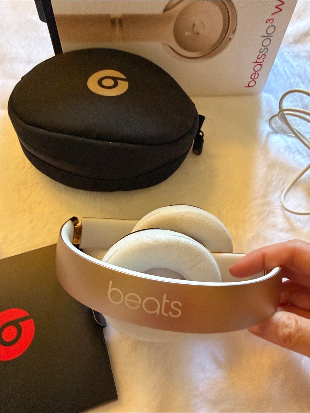 Beats by Dre beatssolo3 wireless headphones - Picture 5 of 10